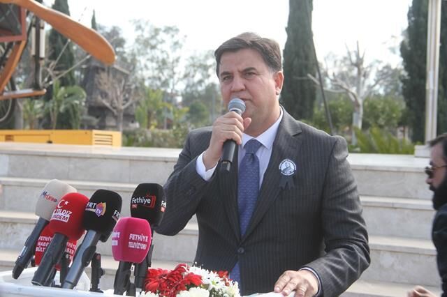 Fethiye'de Şehit Yüzbaşı Tayyareci Fethi Bey 111. Yılında Anıldı