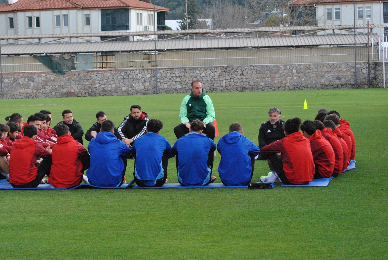 Fethiyespor, Gülmeyi Unuttu