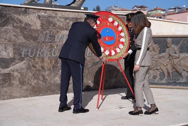 Çanakkale Deniz Zaferi'nin 110. Yılı Seydikemer'de Törenle Kutlandı