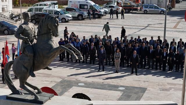 Çanakkale Deniz Zaferi'nin 110. Yılı Seydikemer'de Törenle Kutlandı