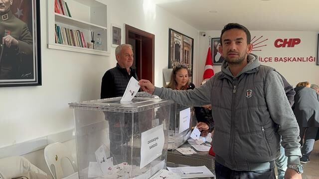 CHP’de Ön Seçim Günü, Vatandaşlar Yoğunluk Oluşturdu