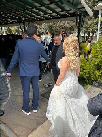 Menteşe’de Gelinlik Ve Damatlıkla Sandığa Koştular