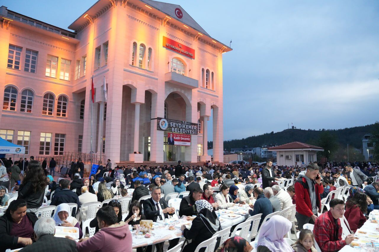 Seydikemer Belediyesinden Kadir Gecesine Özel İftar Programı