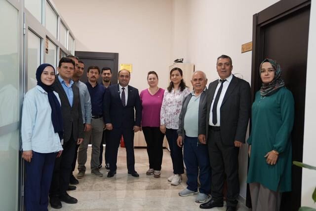 Başkan Akdenizli, Belediye Personeli İle Bayramlaştı