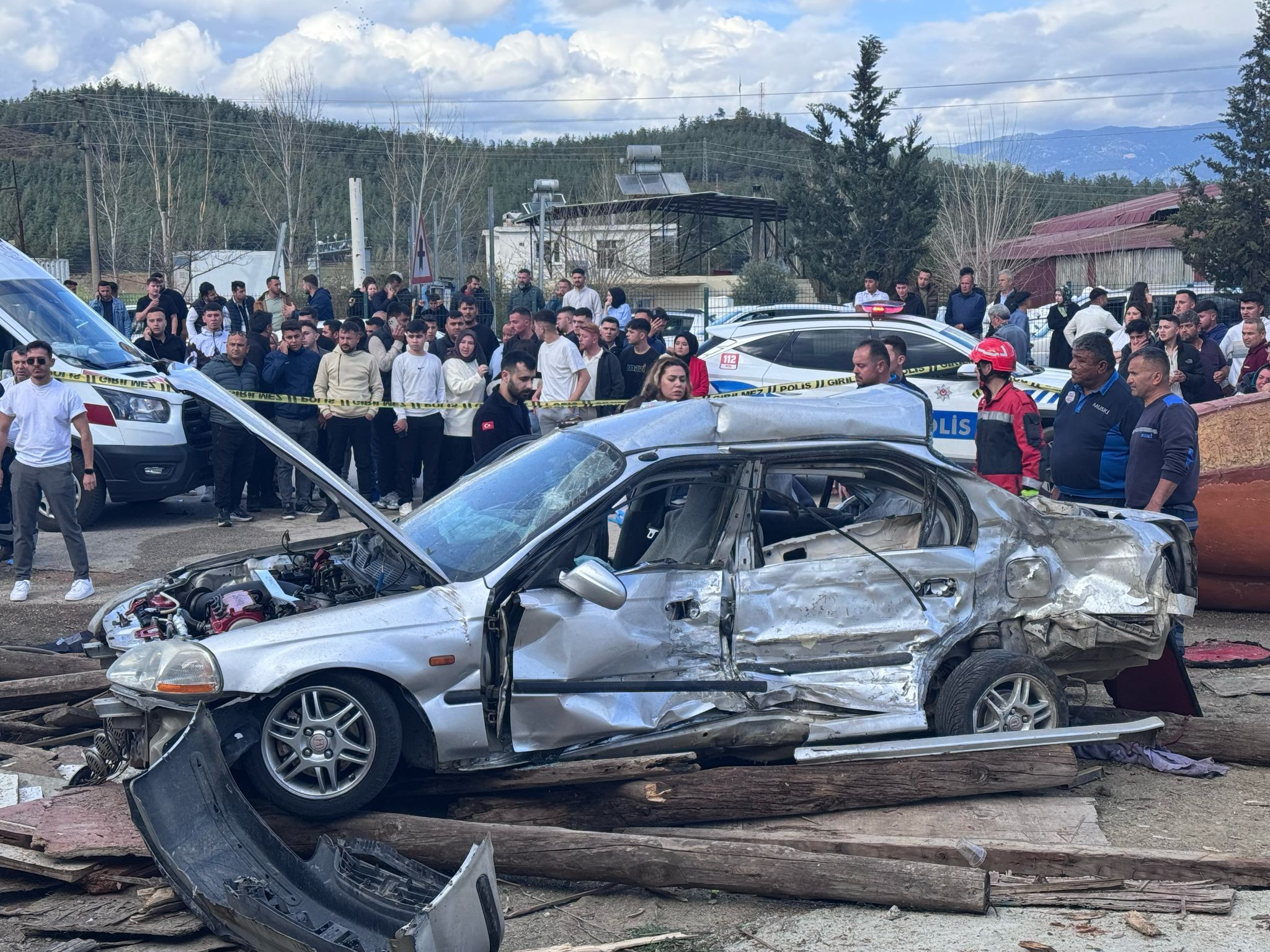 Seydikemer’de Feci Kaza: 3 Ölü, 3 Ağır Yaralı