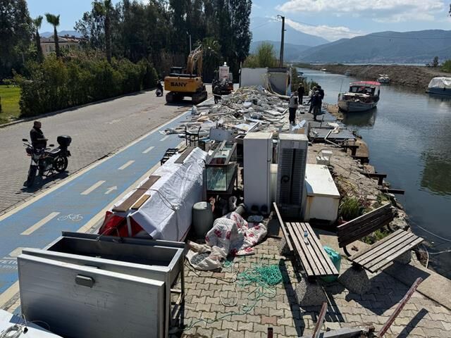 Çalış Su Ürünleri Kooperatifi Yıkıldı