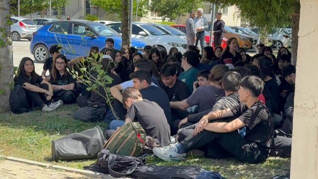 Fethiye’de Proje Okulu Atamalarına Tepki