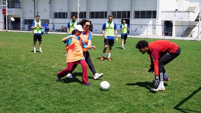 Fethiyespor’dan Otizm Farkındalık Günü Etkinliği