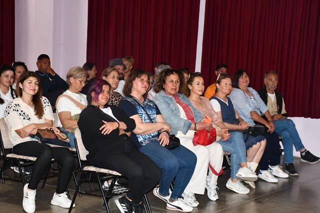 Yıllar Sonra Okullarında Buluştular
