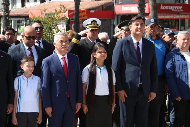 Fethiye’de 23 Nisan Kutlamaları Törenle Başladı