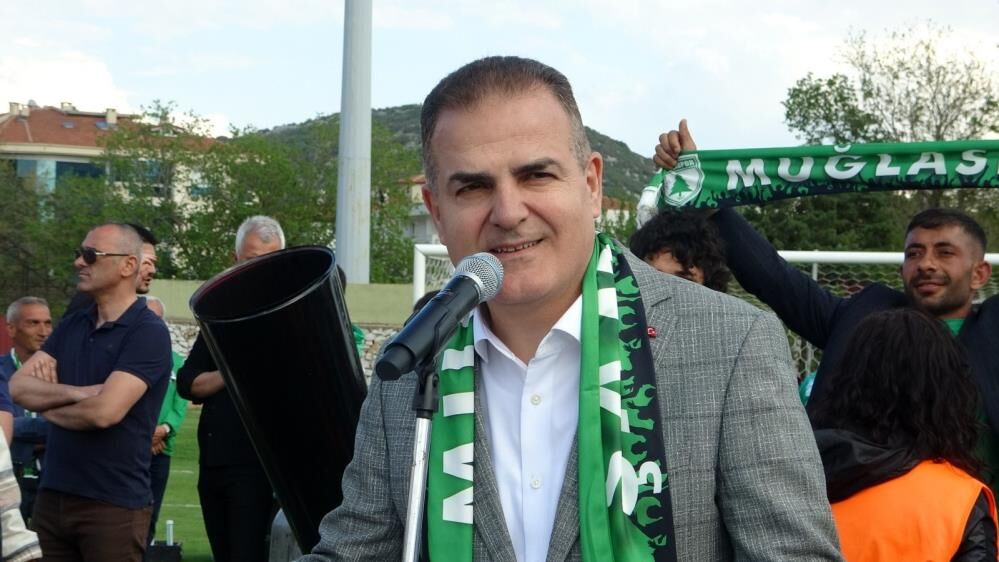Muğlaspor, Şampiyonluk Kupasını Aldı