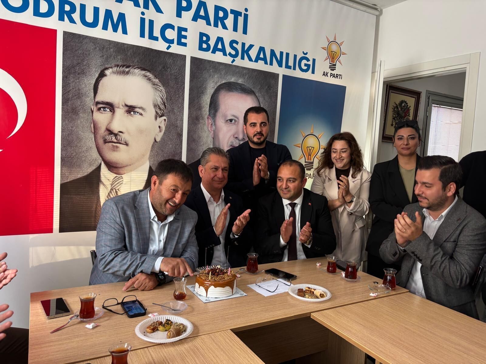 AK Parti Muğla Teşkilatlarında Hareketli Günler
