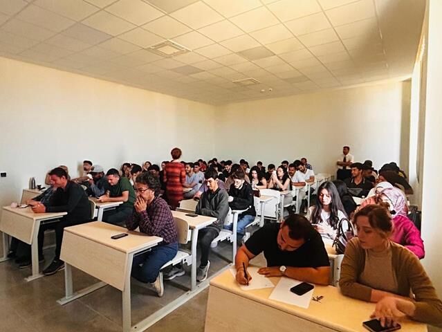 Fethiye Belediyesi'nden Üniversite Öğrencilerine İklim ve Sıfır Atık Sunumu