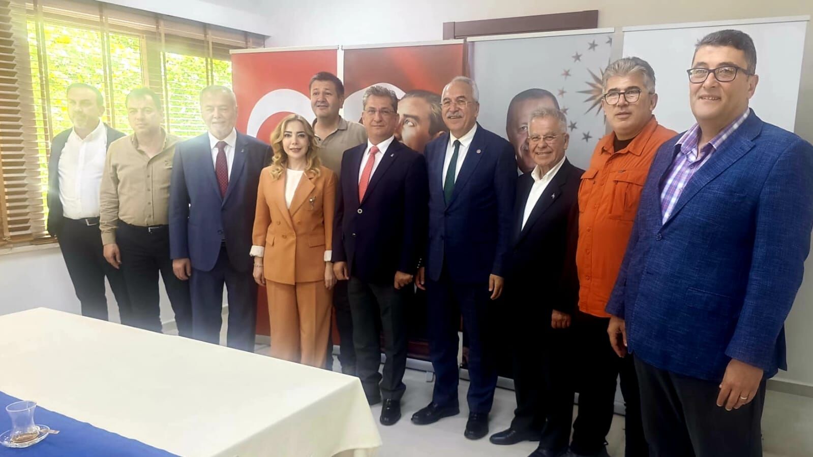 Ak Parti Muğla "Geçmişten Bugüne, Daima El Ele" Dedi