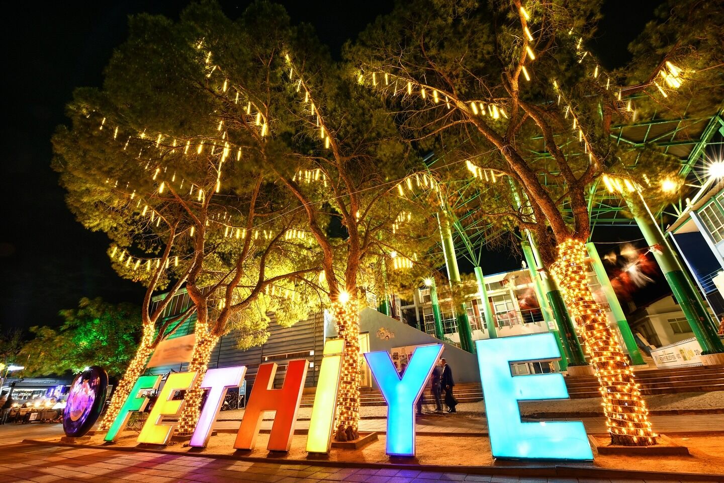 Fethiye’de Aydınlatma Hamlesi