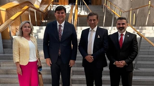 Başkan Karaca, İskoçya’da Fethiye İçin Temaslarda Bulundu