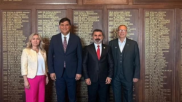 Başkan Karaca, İskoçya’da Fethiye İçin Temaslarda Bulundu