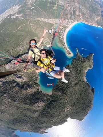 Fethiye’de 19 Mayıs Coşkusu Gökyüzüne Taşındı