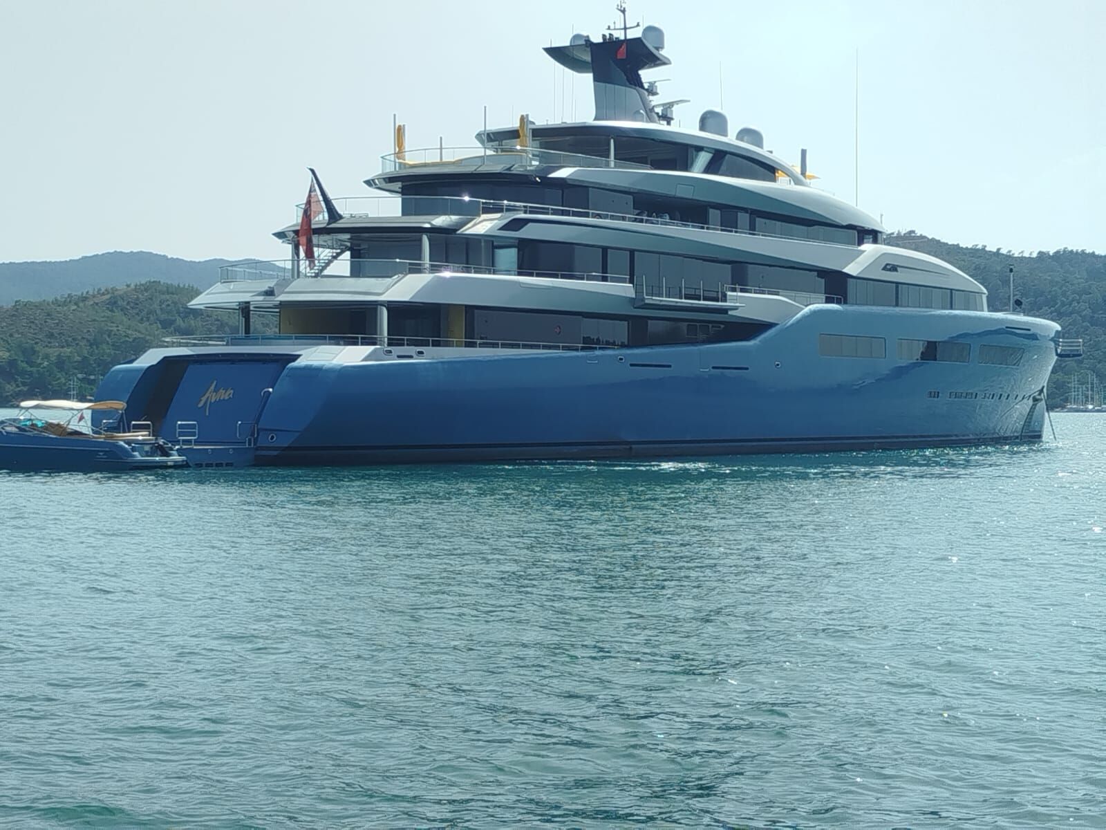 İngiliz İş Adamının Lüks Yatı "Aviva" Fethiye'de