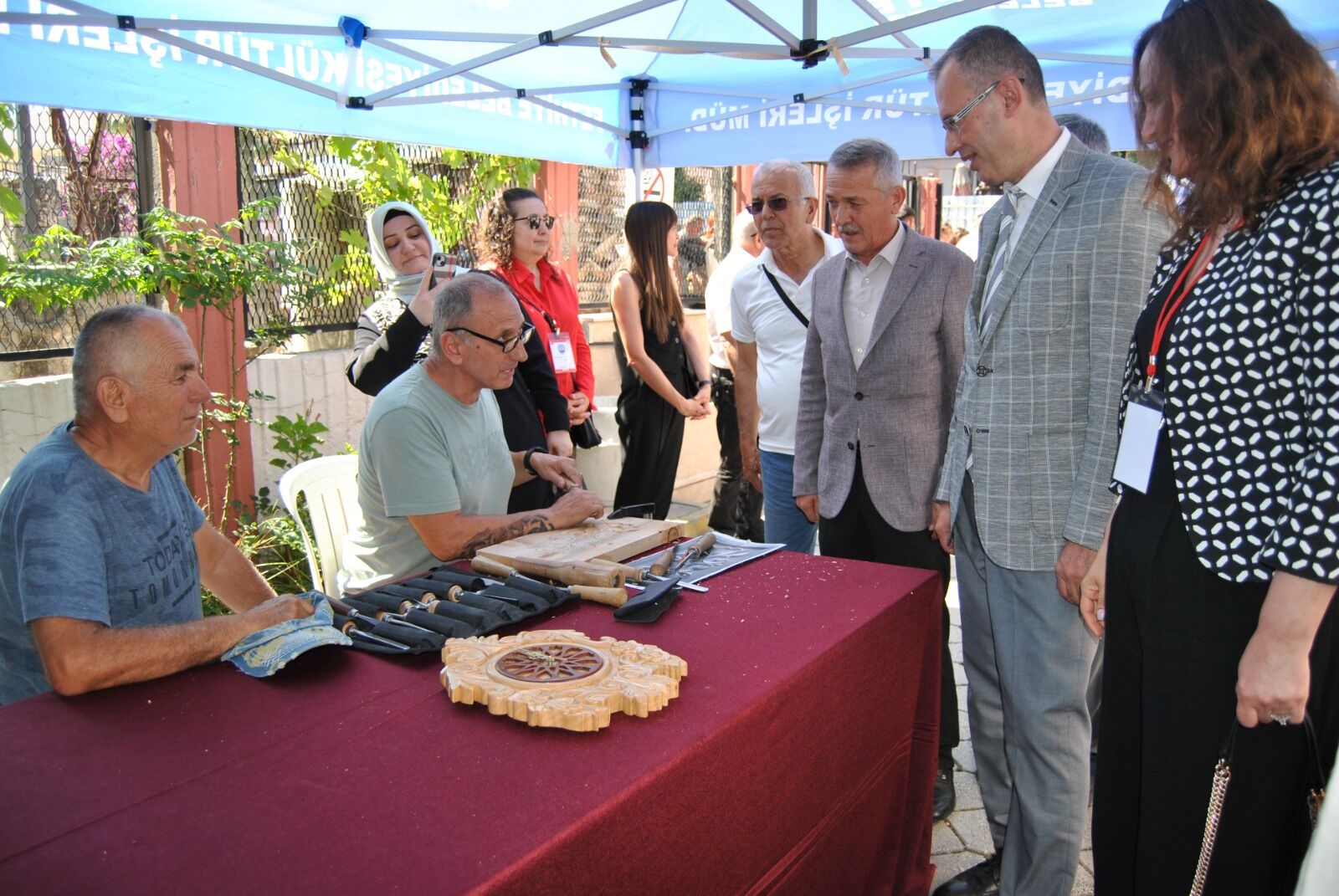 Fethiye'deki Yıl Sonu Sergisi Eserleri Göz Kamaştırdı