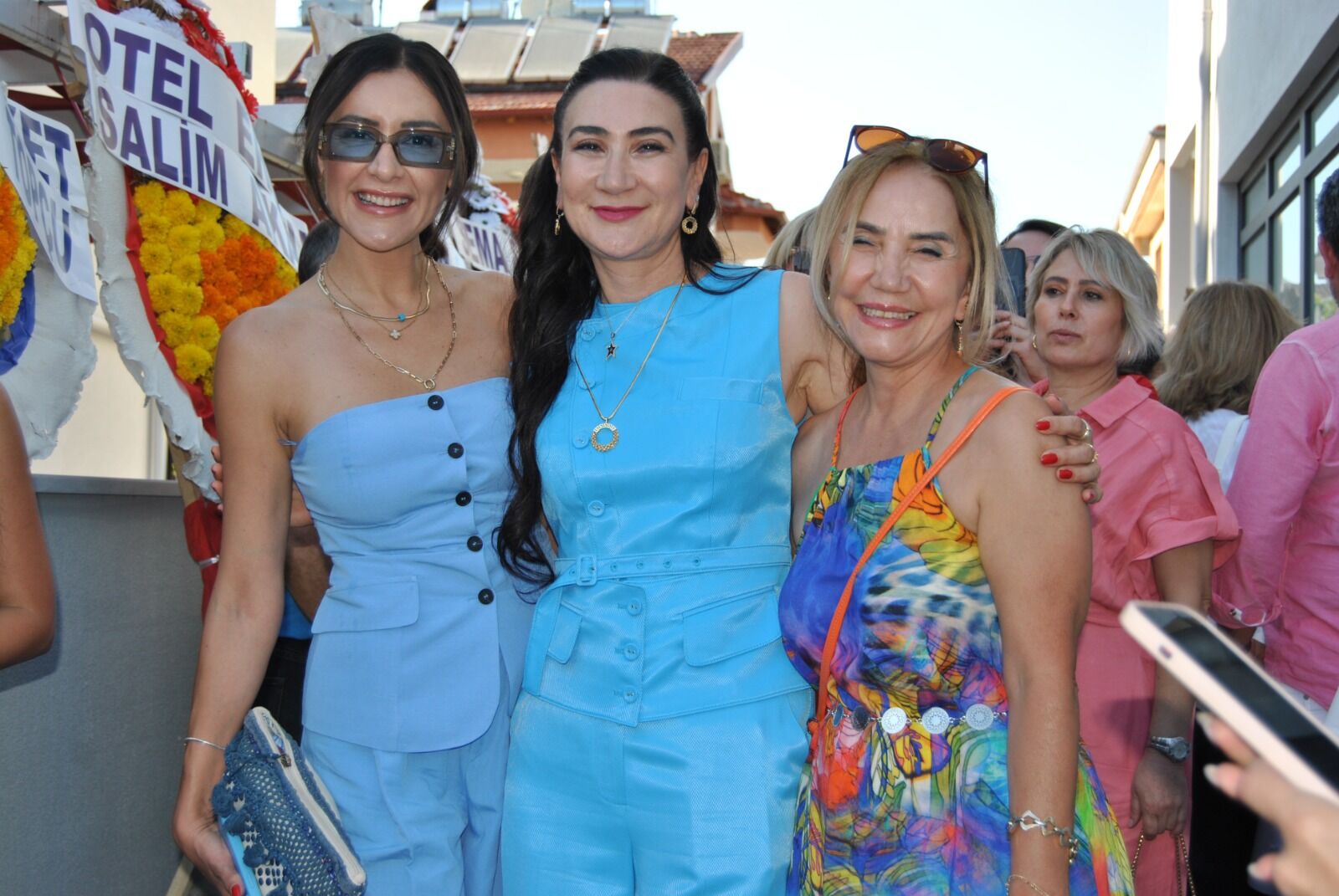 Op. Dr. Gönül Fariz'in Muayenehanesinin Açılışına Yoğun İlgi