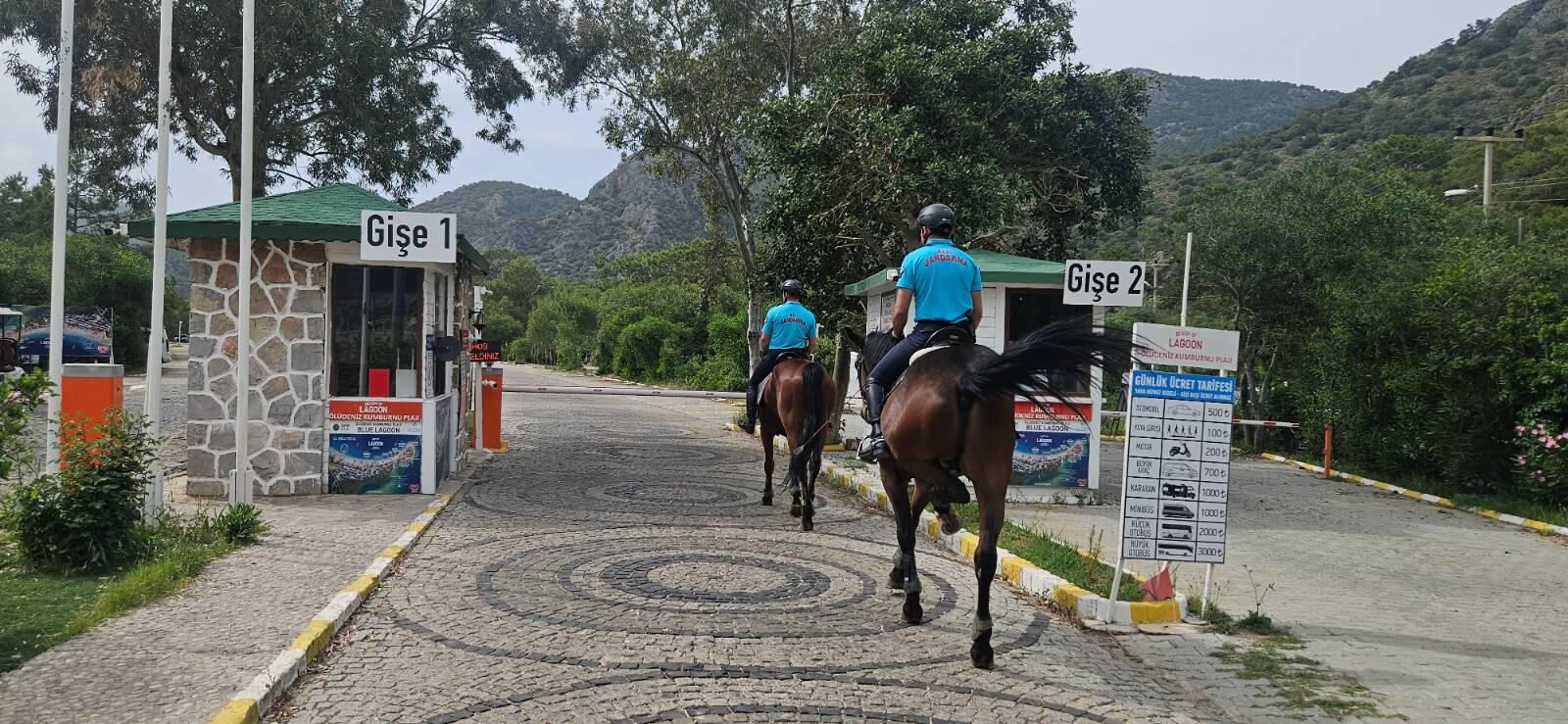 Fethiye’de Güvenliğin Yeni Nöbetçileri; Atlı Jandarma Timi Görevde