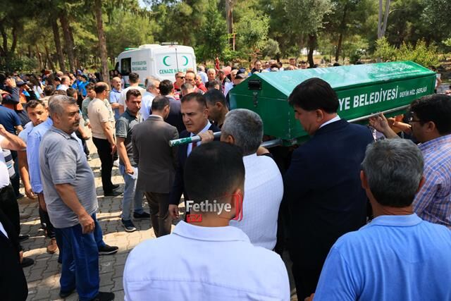 Vali Akbıyık, "Depremden 75 Kişi Etkilendi 1 Kişinin Daha Durumu Ağır"