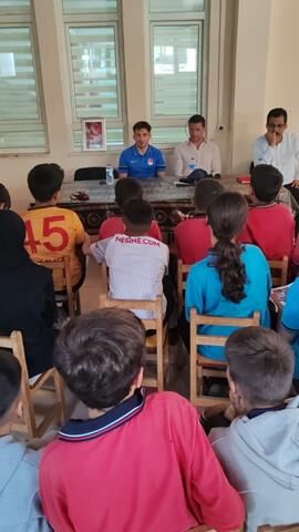 Şampiyon Güreşçi Süleyman Atlı, Gölbentli Öğrencilerle Buluştu