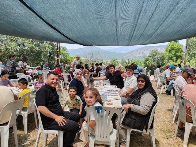 23 Yıldır Süren Gelenek