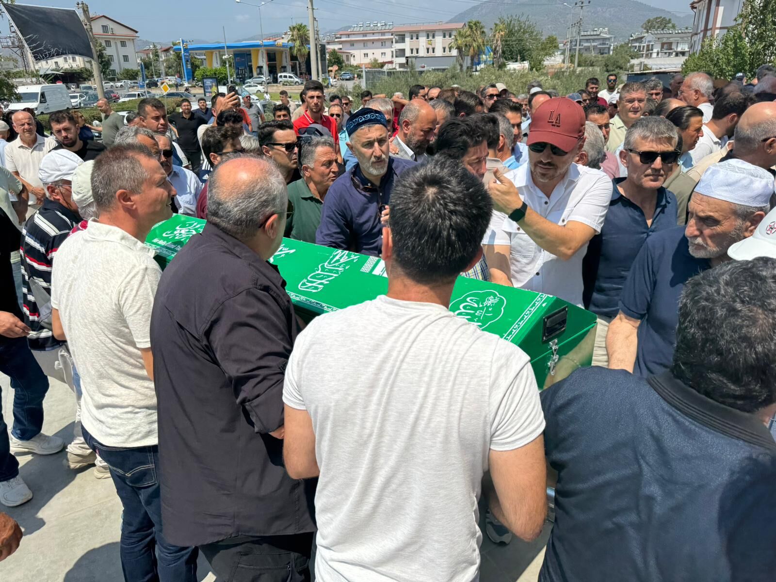 Eski AK Parti Muğla Milletvekili Ali Boğa, Fethiye'de Son Yolculuğuna Uğurlandı