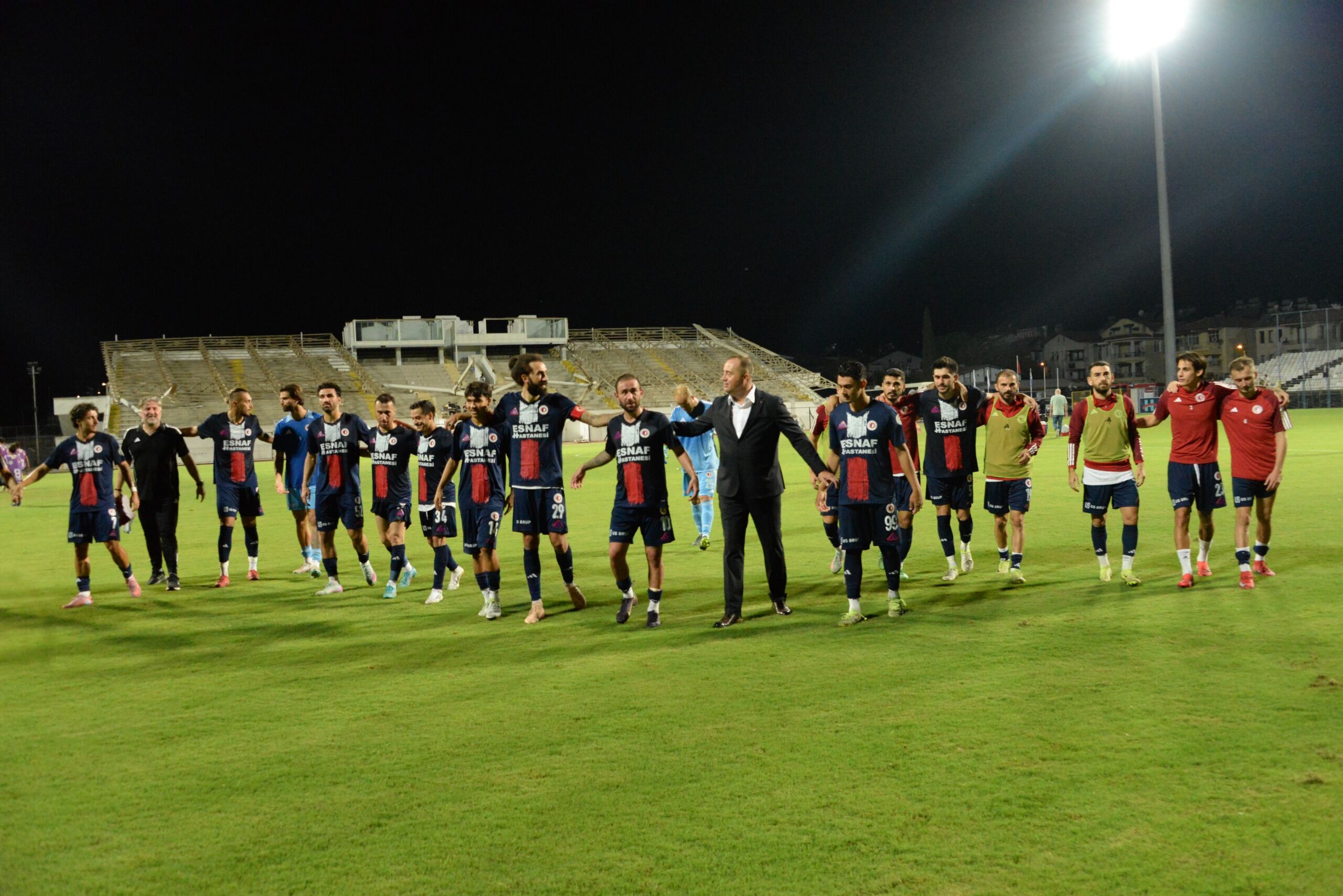 Fethiyespor’dan Taraftara 3 Puanlık Hediye