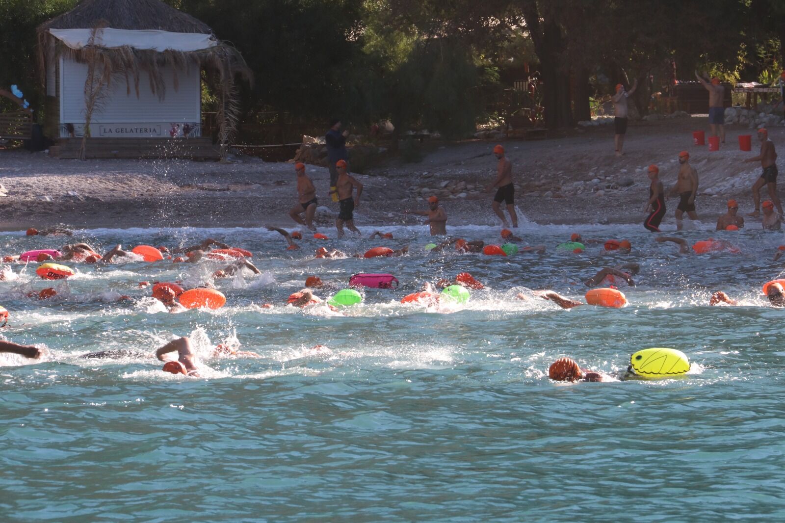 Fethiye’de Açık Su Yüzme Yarışı Büyük İlgi Gördü