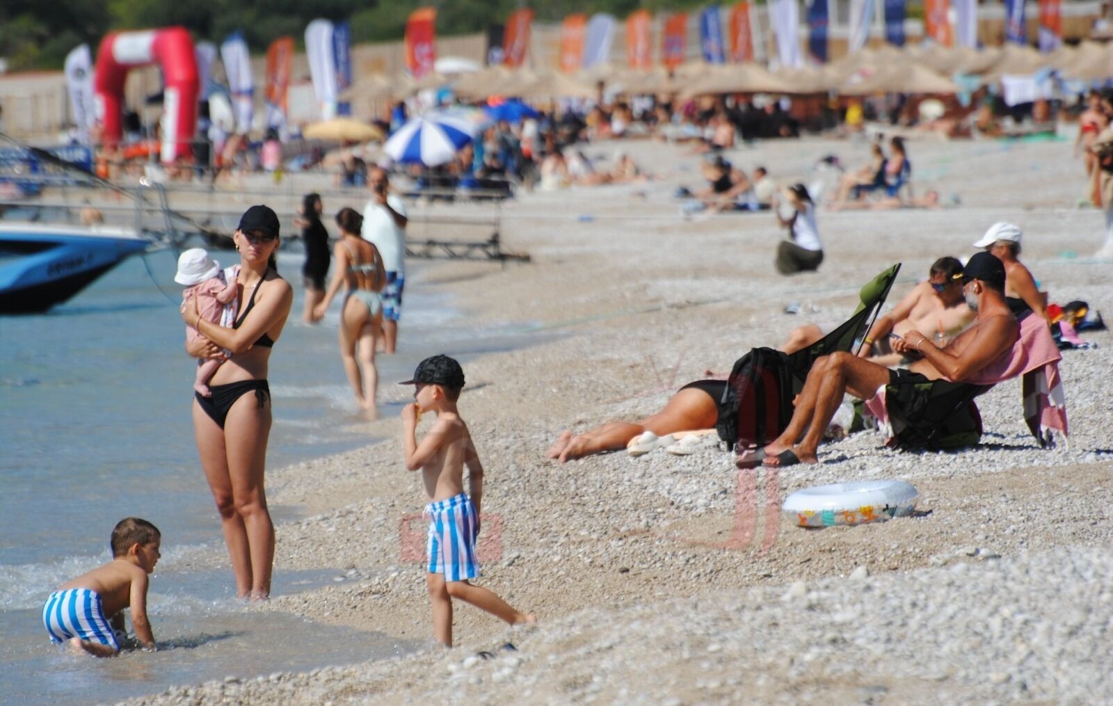 Ölüdeniz’de Ekim Ayında da Yaz Devam Ediyor