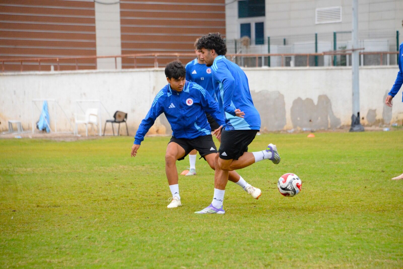 Fethiyespor, Kırklarelispor’a Bileniyor