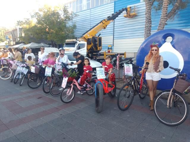Fethiye’de 'Işıltılı Kadınlar, Karbonsuz Pedallar' Bisiklet Turuna Yoğun İlgi Oldu