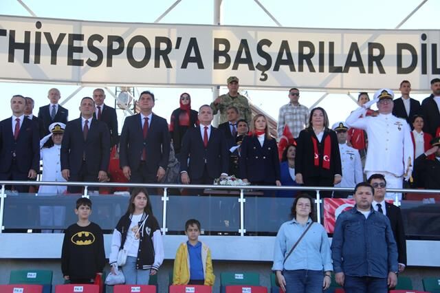 Fethiye’de Cumhuriyet Bayramı Coşkusu