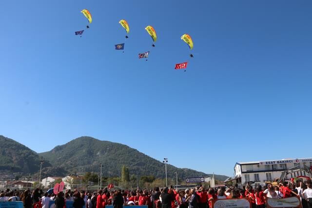 Fethiye’de Cumhuriyet Bayramı Coşkusu