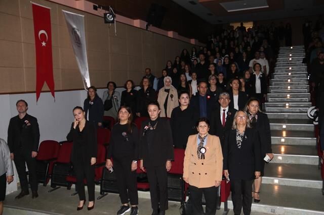 Fethiye’de 10 Kasım Atatürk’ü Anma Programı Düzenlendi