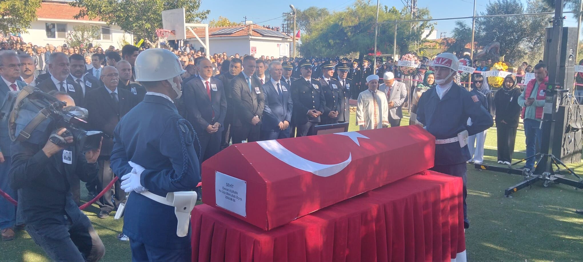 Şehit Olan Astsubay Başçavuş Emrah Kuran, Milas’ta Son Yolculuğuna Uğurlandı