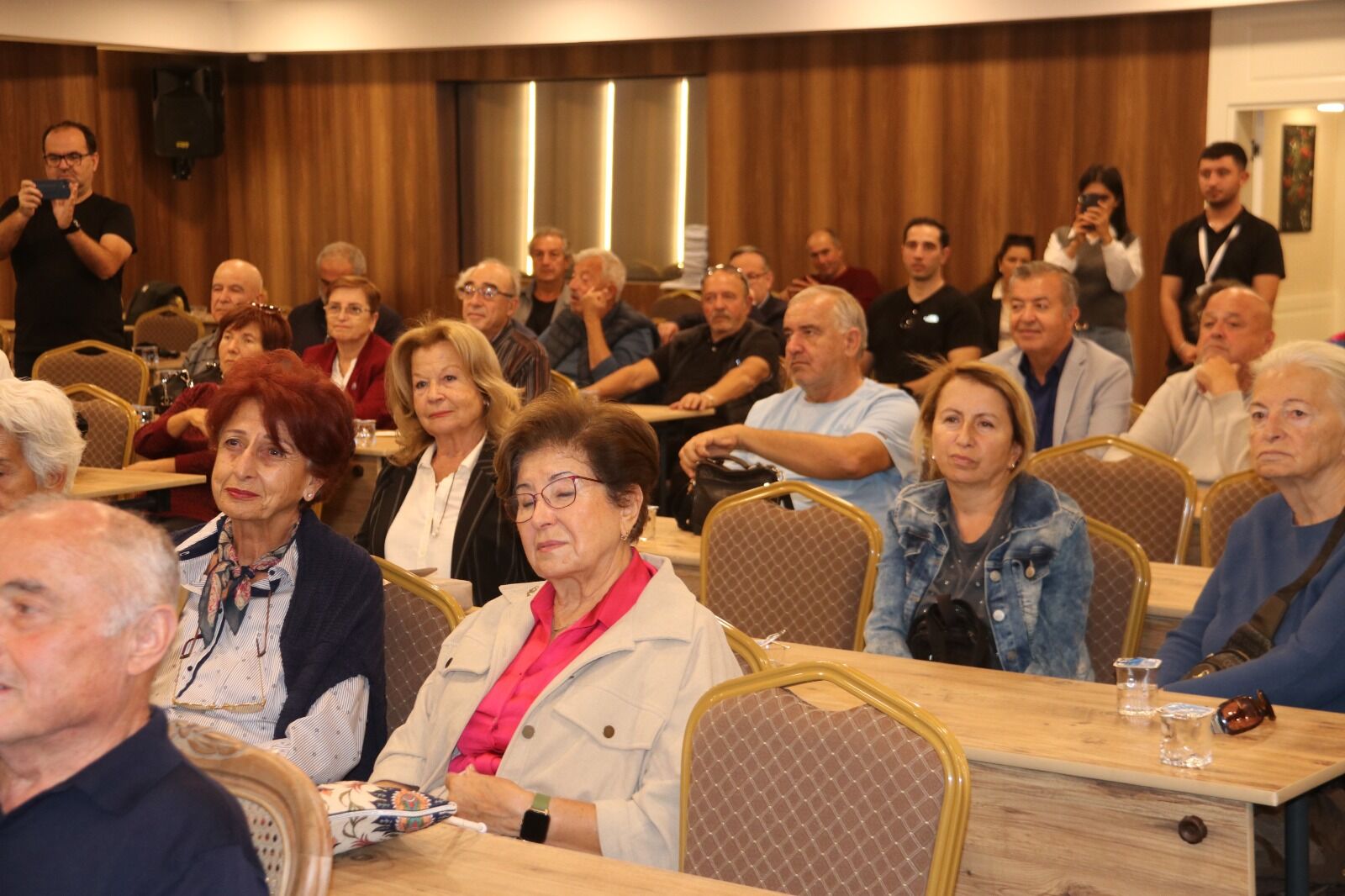 Fethiye’de “Diplomat Gözüyle Türkiye Cumhuriyeti’nin Dış Politikası” Söyleşisi Yapıldı