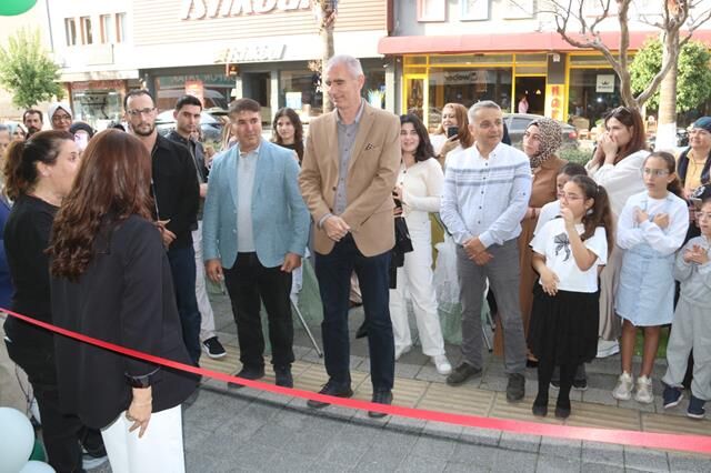 Diyetisyen Sude Gül Öğüt’ün “Özel Sağlık Meslek Hizmet Birimi” Fethiye’de Açıldı