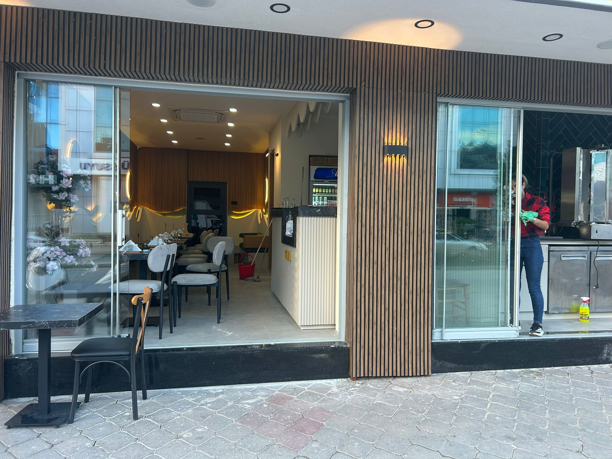 Fethiye’de “Makas Döner – Pide – Izgara Salonu” Hizmete Açılıyor