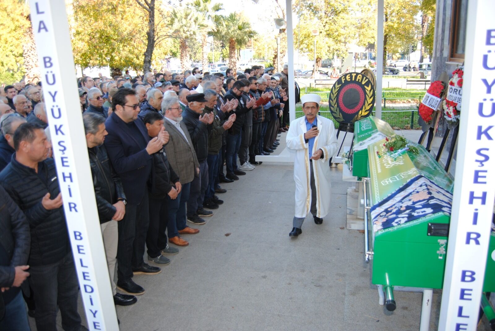 Emekli Öğretmen Bircan Tuna, Son Yolculuğuna Dualarla Uğurlandı