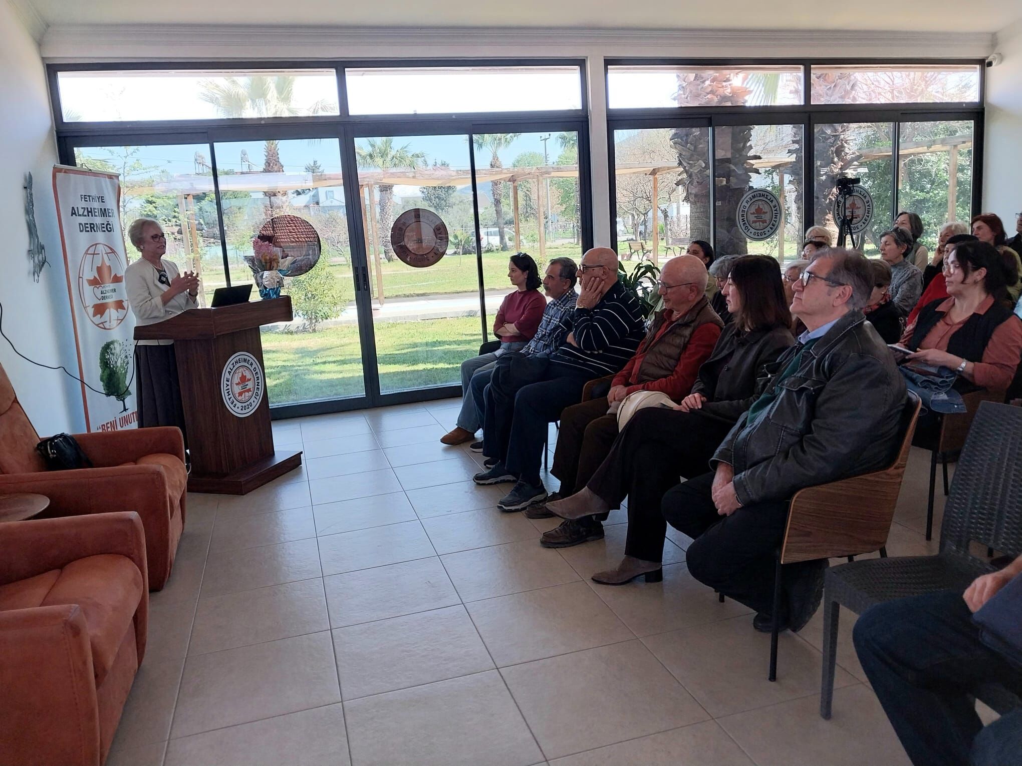 Fethiye Alzheimer Derneği’nde “Dayanışma Kültürü ve Gönüllülük” Semineri