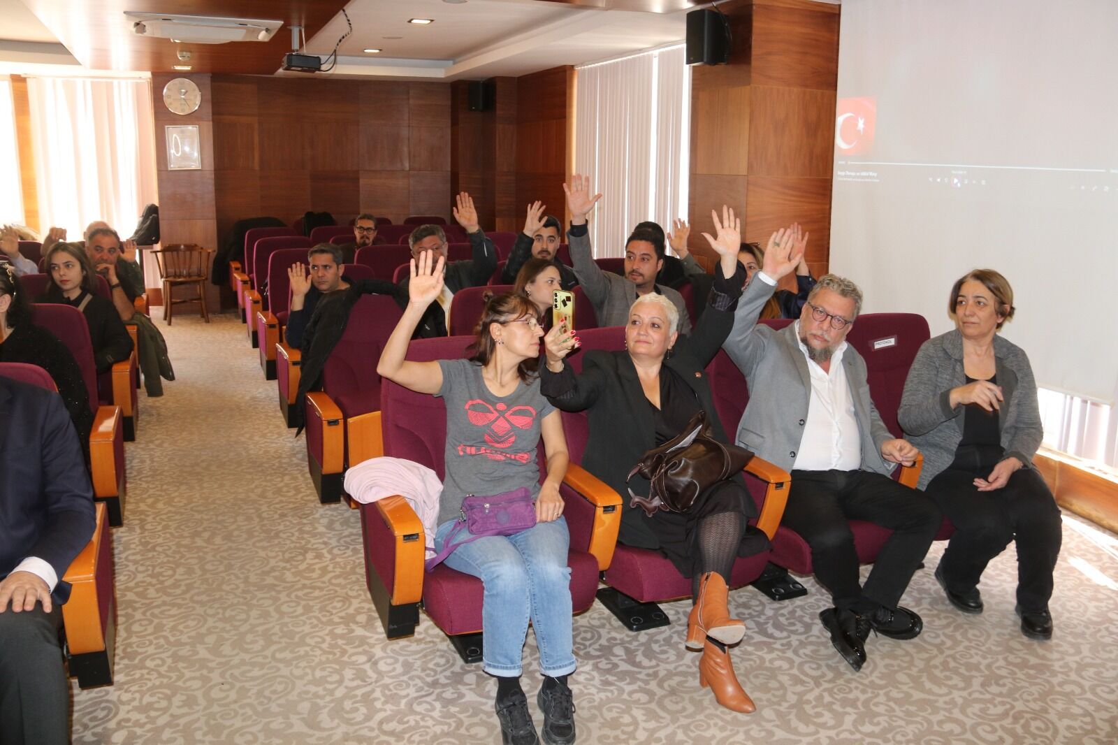 Muğla İnternet Gazetecileri Derneği’nde Seda Köktener Güven Tazeledi