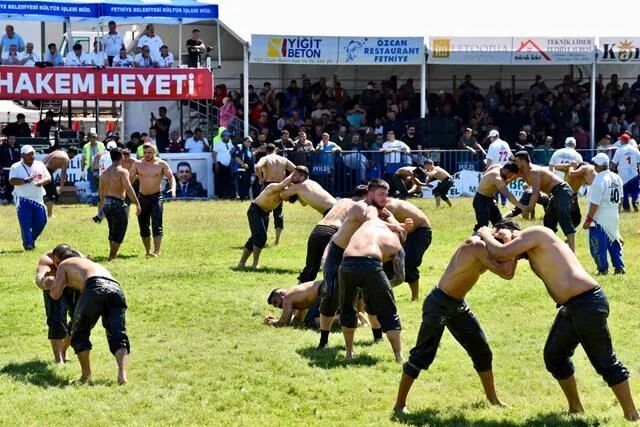 Fethiye Er Meydanı Dev Buluşmaya Hazırlanıyor: Başpehlivanlar 3 Mayıs’ta Kol Bağlayacak!