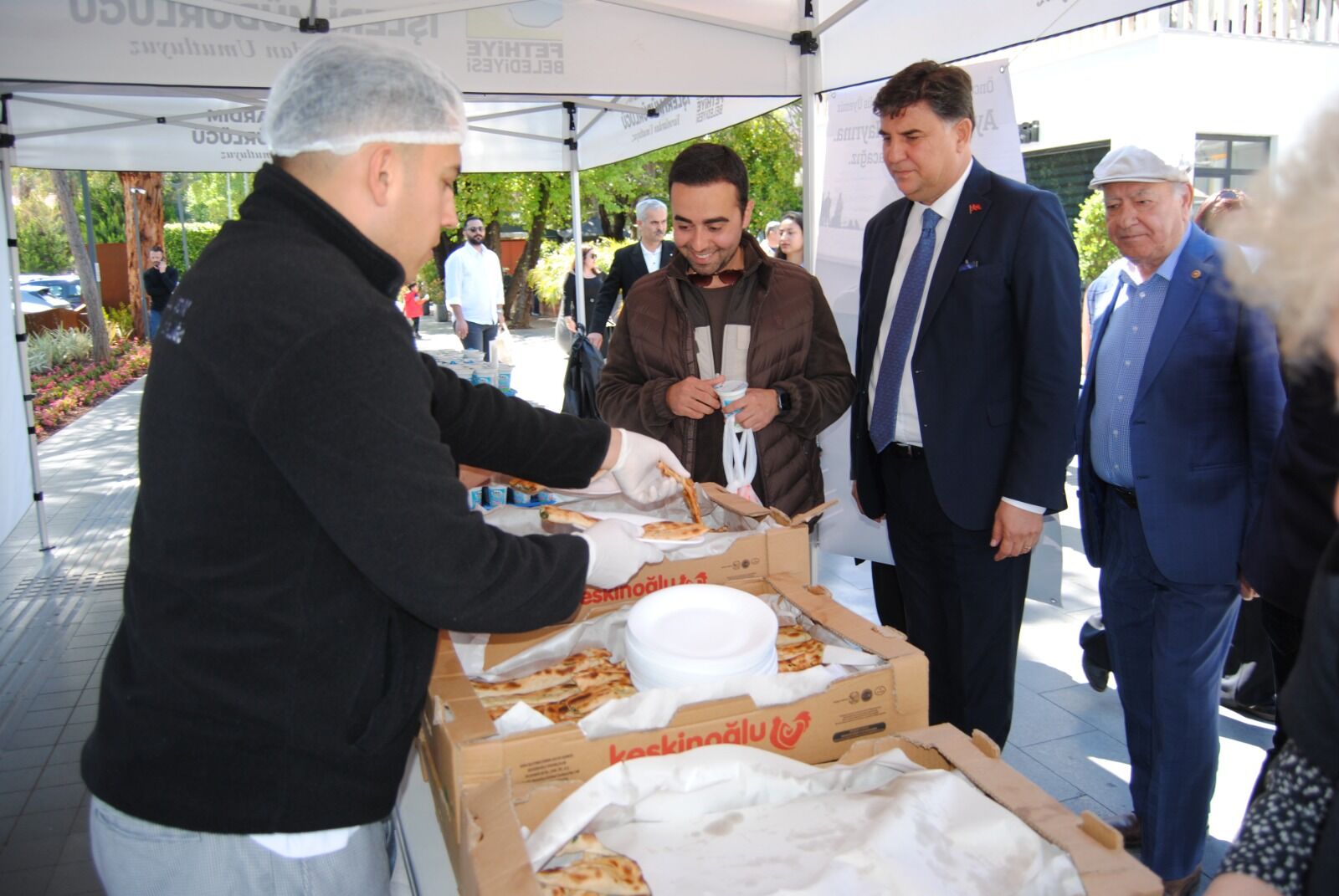Merhum Aytekin Aras'ın Anısına Hayır Etkinliği Düzenlendi