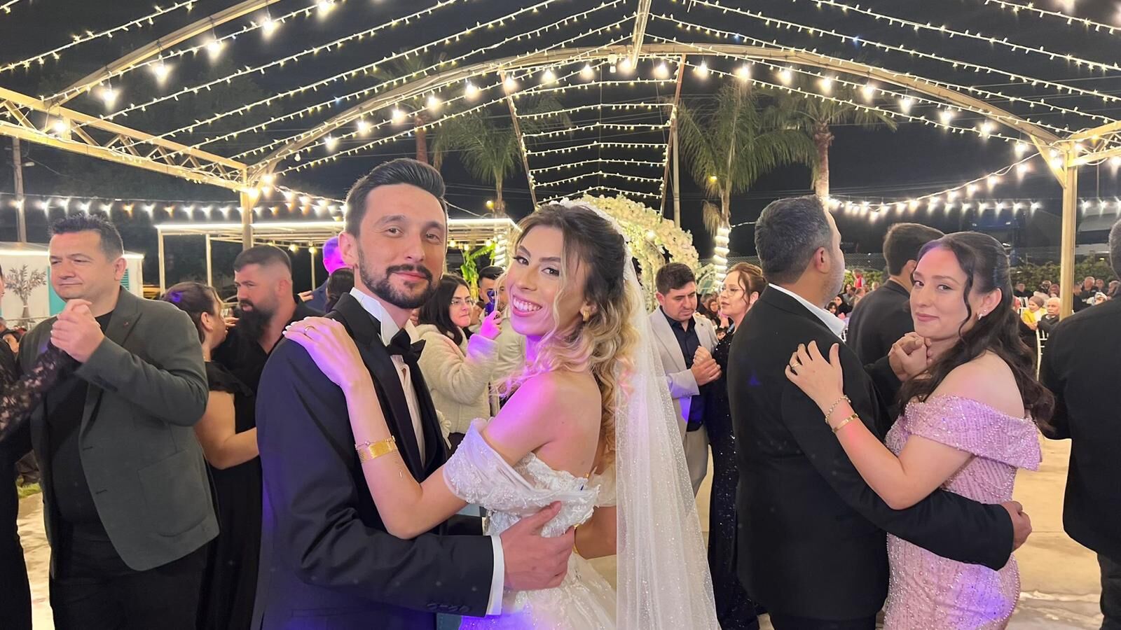 Tayfun Tugay ile İlayda Aykurt Dünya Evine Girdi