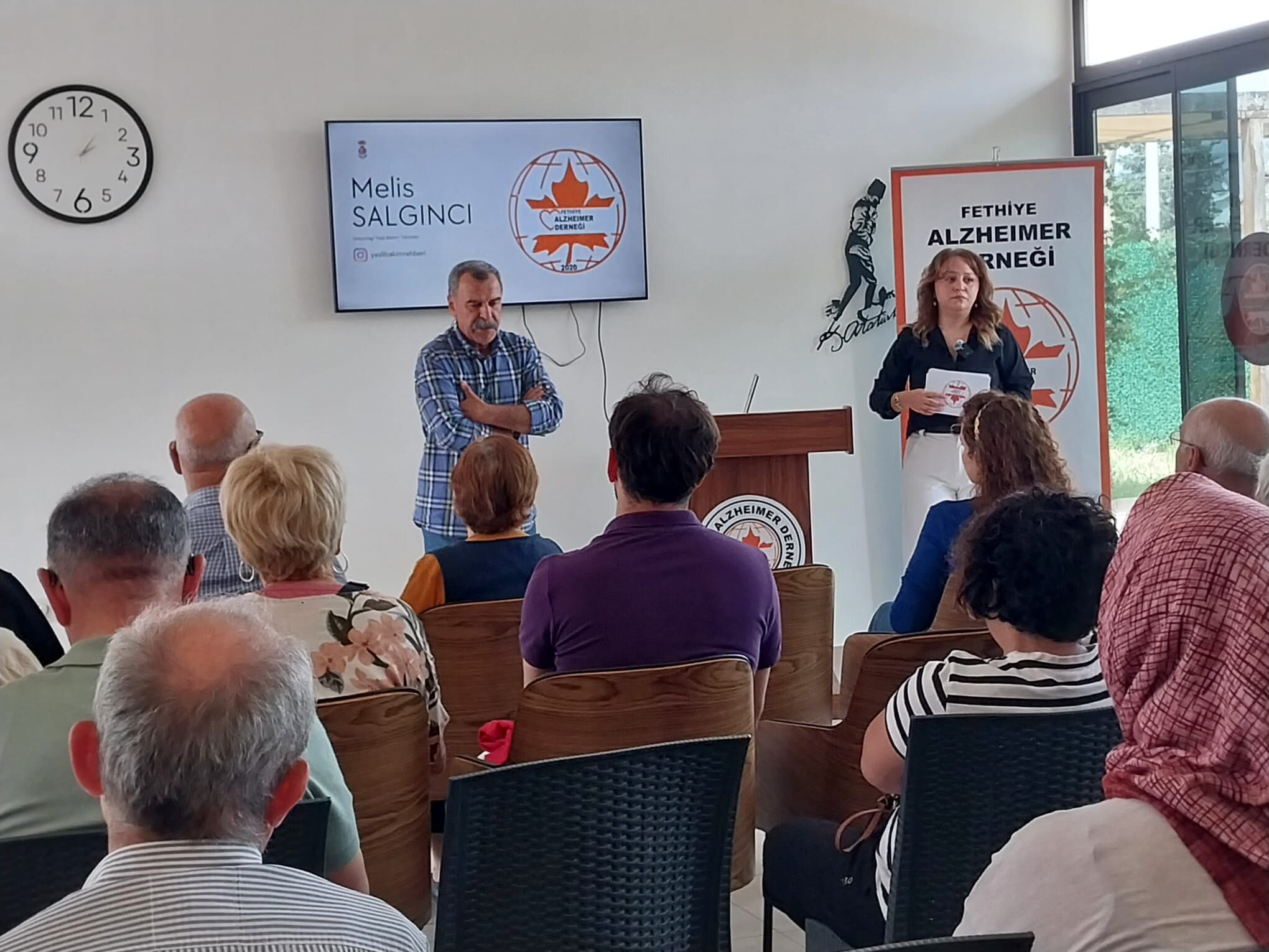 Fethiye Alzheimer Derneği’nde “Toplumda Artan Şiddetin Görünmeyen Nedenleri” Semineri