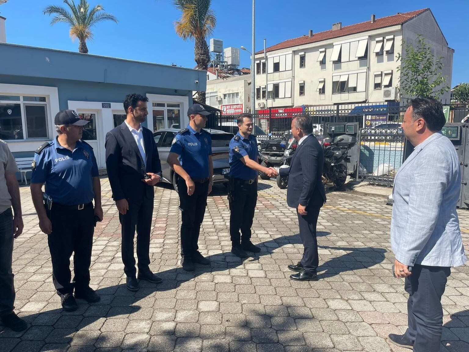 Kaymakam Akkaya’dan Polis, İtfaiye ve Şehit Ailesine Ziyaret